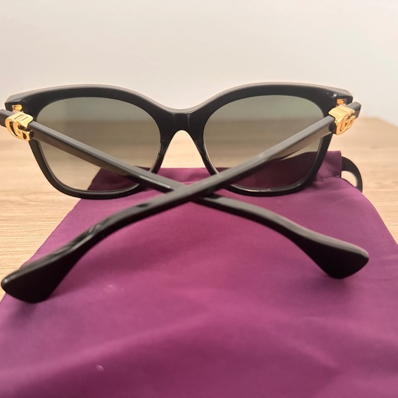 Gucci sunglasses main image 6